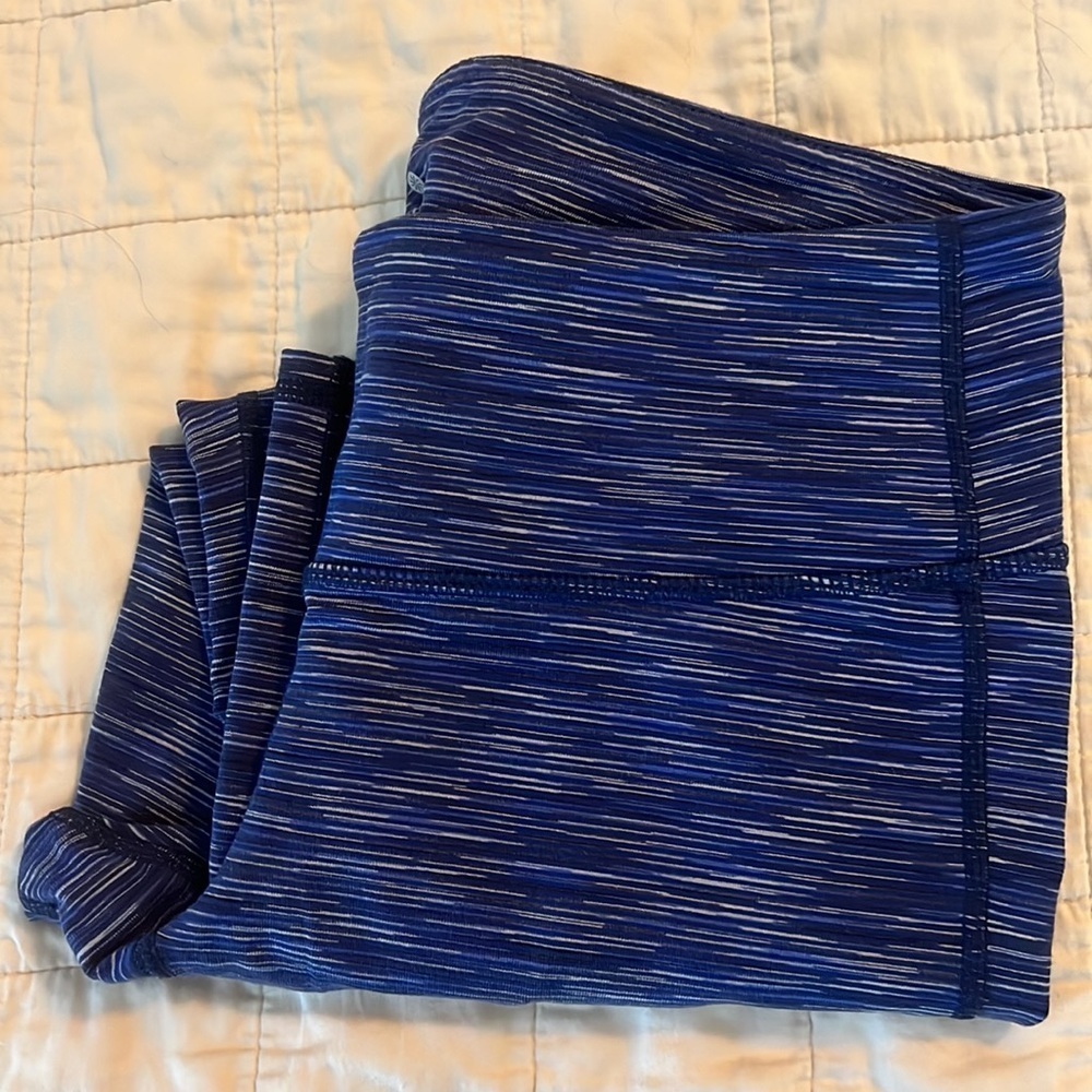 Athleta Chaturanga Energy Capri Purple Size Medium